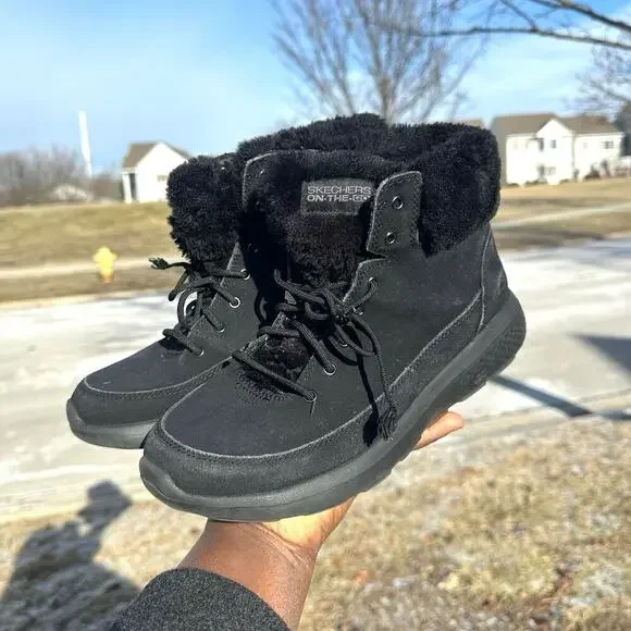 Skechers On The Go Gen 5 Women’s Faux Fur Lined Leather Winter Boots Size 8.5 - Picture 12 of 13